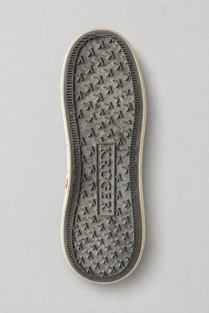 Like New | Krüger Sneaker Heart Embroidery 42 EU