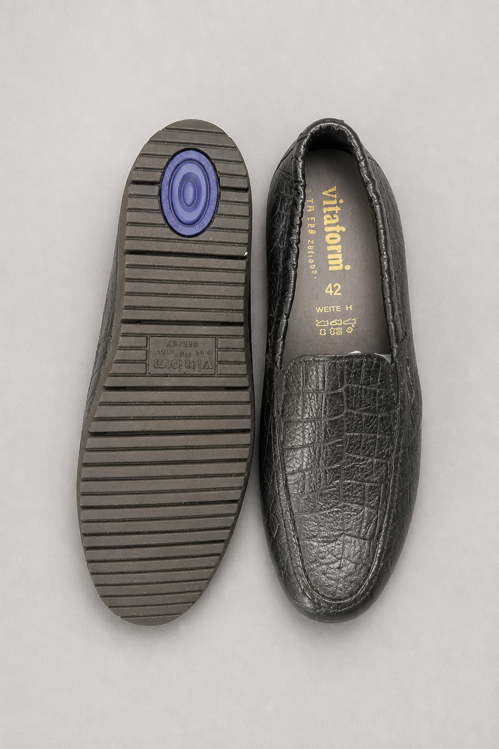 Like New | Vitaform Leather Slip-On Loafers Size 42 EU