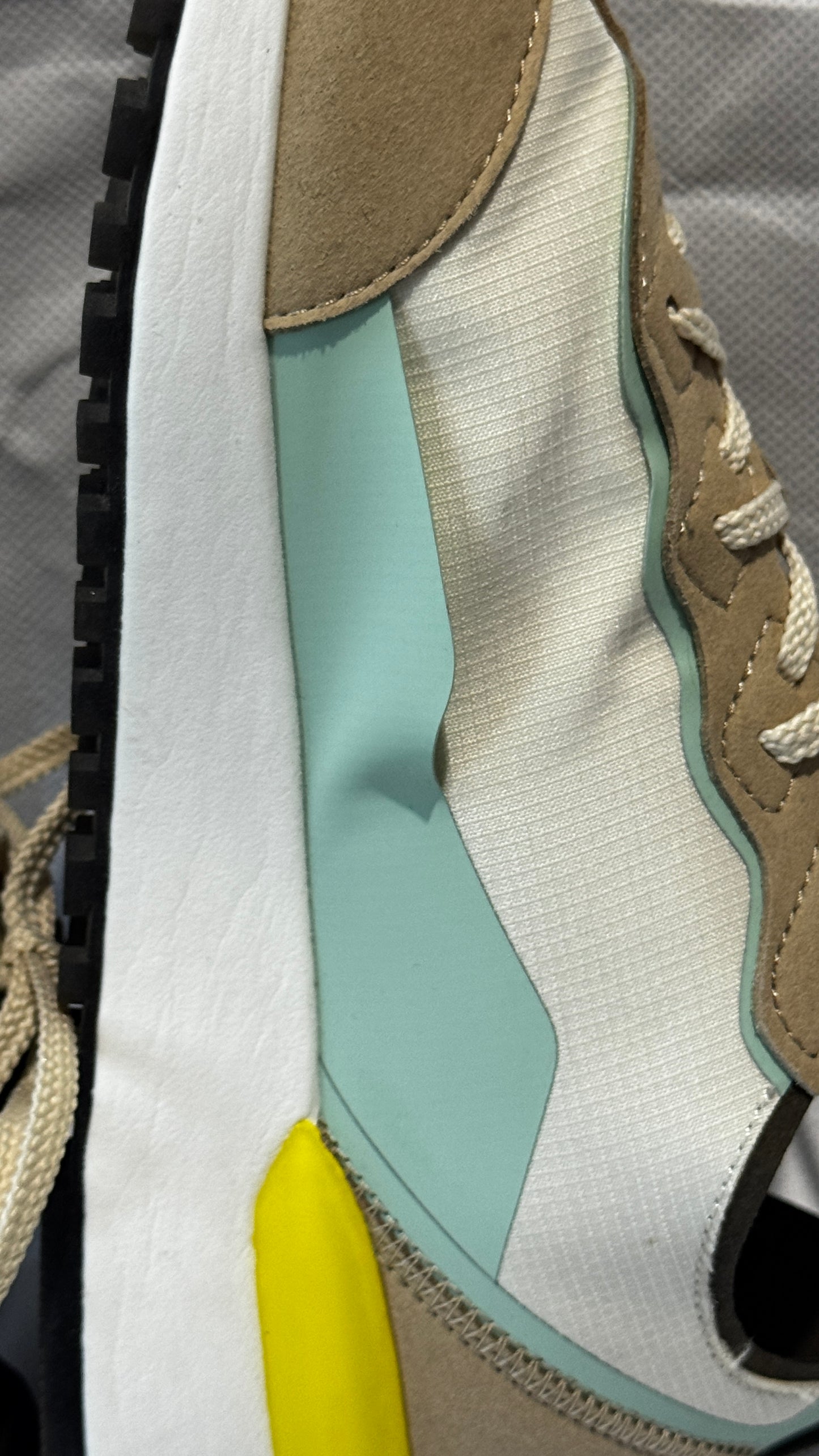 Like New | Marc O'Polo Multi Colour Sneakers – Size 41 EU